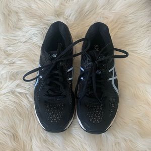 Asics gel running shoes